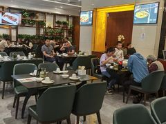 大堂-国人川菜(李家村建东街店)