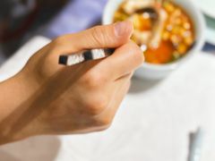 -宽坐河鲜馆(凤城九路店)