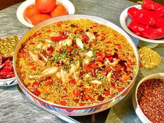 美蛙海鲜汇-川香渔府(万达店)