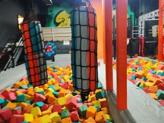 -嗨马乐动室内潮玩运动·团建·轰趴·桌游(南丰汇店)