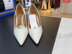 -爱革·洗衣改衣·洗鞋修鞋·洗包修包·奢侈品护理(宝地广场店)