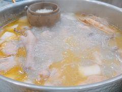 -朴小妹人参鸡汤火锅(长白山万达店)