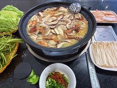 -草墩罗非鱼庄•野生菌•腊排骨(七星街上段店)