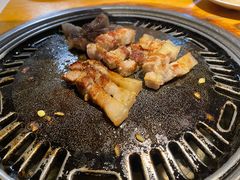 -唯成•韩国炭火烤肉 유성고기