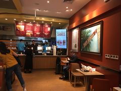 -The Habit Burger Grill 哈比特汉堡(爱琴海店)