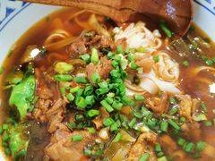 酸菜牛腩粉-三两粉(公明店)