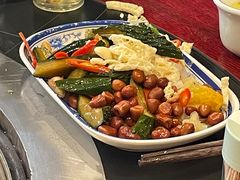 -田家大院东北农家菜铁锅炖(西安总店)