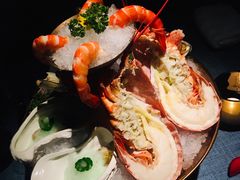 -弦月窗LUNETTE BY AMANDA(复兴路店)