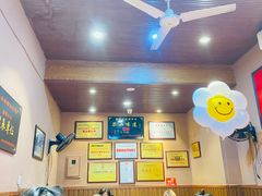 -谢老五跷脚牛肉·非遗传承店