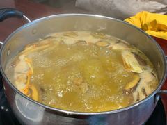 -野菌皇海景野生菌火锅(滨海大道店)