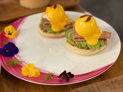 -304/BRUNCHRESTAURANT