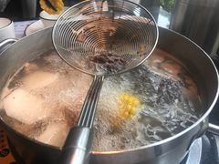 -牛事制造局牛肉火锅(莲岳路店)