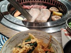 -香猪坊韩国烤肉专属门店(魏公村店)