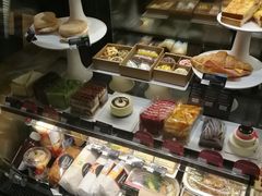 面包甜点陈列柜-星巴克(北京佳程广场店)