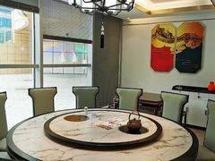 包厢-鼎记啫啫煲(数博万达店)