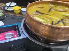 -三锅莊·牦牛肉火锅·香格里拉特色藏餐宴请餐厅(昆明创始店)