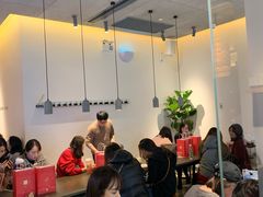 大堂-喜茶(上海兴业太古汇店)