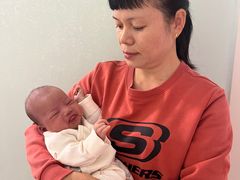 -鲸鱼妈妈月嫂/育婴师定制