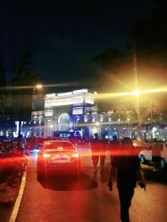 -TWOFACE 双面理发馆