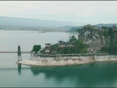 -石宝寨