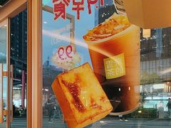 -奈雪的茶(广州万菱汇PRO店)