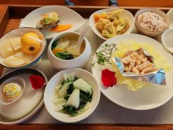 -馨月汇·一悦馨香月子中心(前滩店)