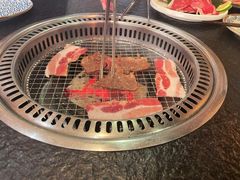 -炙忧烤肉屋(中国铁建广场店)