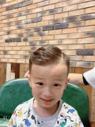 -PE SALON