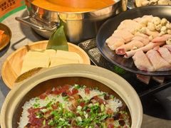 -椰子湾·海南火锅·糟粕醋·椰子鸡(正大广场店)