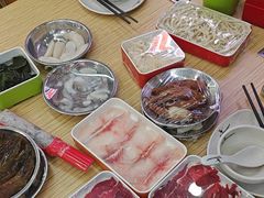 -杨老板·海鲜集市火锅·鲜切牛肉(中防万宝店)