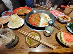 -萍姐火锅·公路夜市(武汉首店)