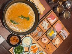 -银米·云南传统过桥米线(双廊黑金冠店)