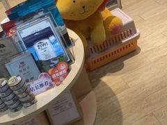-Pets First伊珊娜洗护·精致美容·家庭式寄养(新会路店)