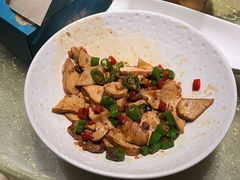 -佬麻雀·剁椒鱼头(京基KK One店)