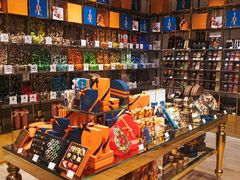 -VENCHI 闻绮(北京国贸商城店)