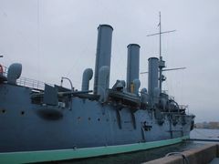 -阿芙乐尔号巡洋舰