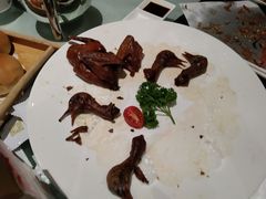 红烧乳鸽-光明招待所(邦凯科技园店)