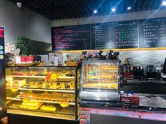 -啊噗吐呦现场烘焙(麦凯乐店)