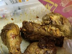 -周黑鸭(深圳龙岗区南岭内创店)