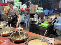 -清源山美食·云顶文化创意园