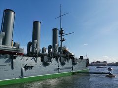 -阿芙乐尔号巡洋舰