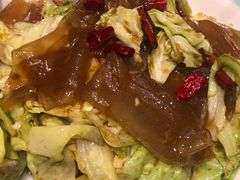 酸包菜粉皮-隆喜元鱼汤包·海鲜(中联广场店)