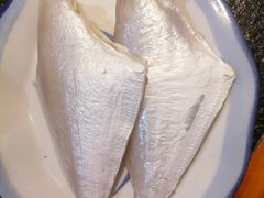 -两三事小郡肝串串香火锅(桂庙店)