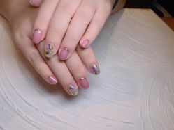 -沫儿·美甲美睫·半永久·皮肤管理