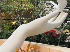 -中航城君尚购物中心