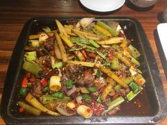 香辣干锅排骨-友记功夫香·人民川菜(红牌楼店)