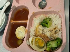 -姚姚酸菜鱼·金戈戈香港豉油鸡(喜荟城联名店)