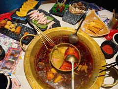 罗宋汤-哥老官重庆美蛙鱼头(日月光店)