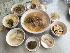 -正一涵老味道名小吃(广汉总店)