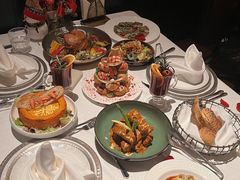 -Mogul Eatery·大亨餐酒馆